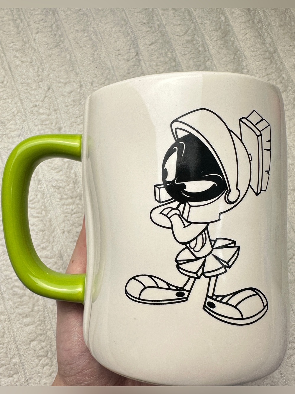 NWOT - Rae Dunn Looney Tunes Mug